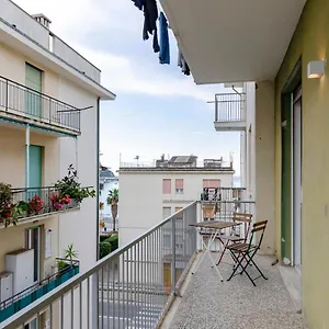 Appartamento Joivy Spacious 2-bedroom Flat With Balcony Near In